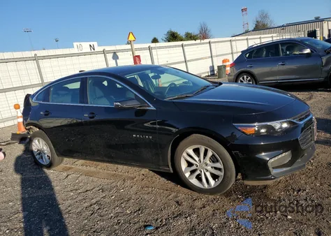 2018 Chevrolet Malibu Lt z USA, uszkodzony, nr VIN 1G1ZD5ST3JF166598